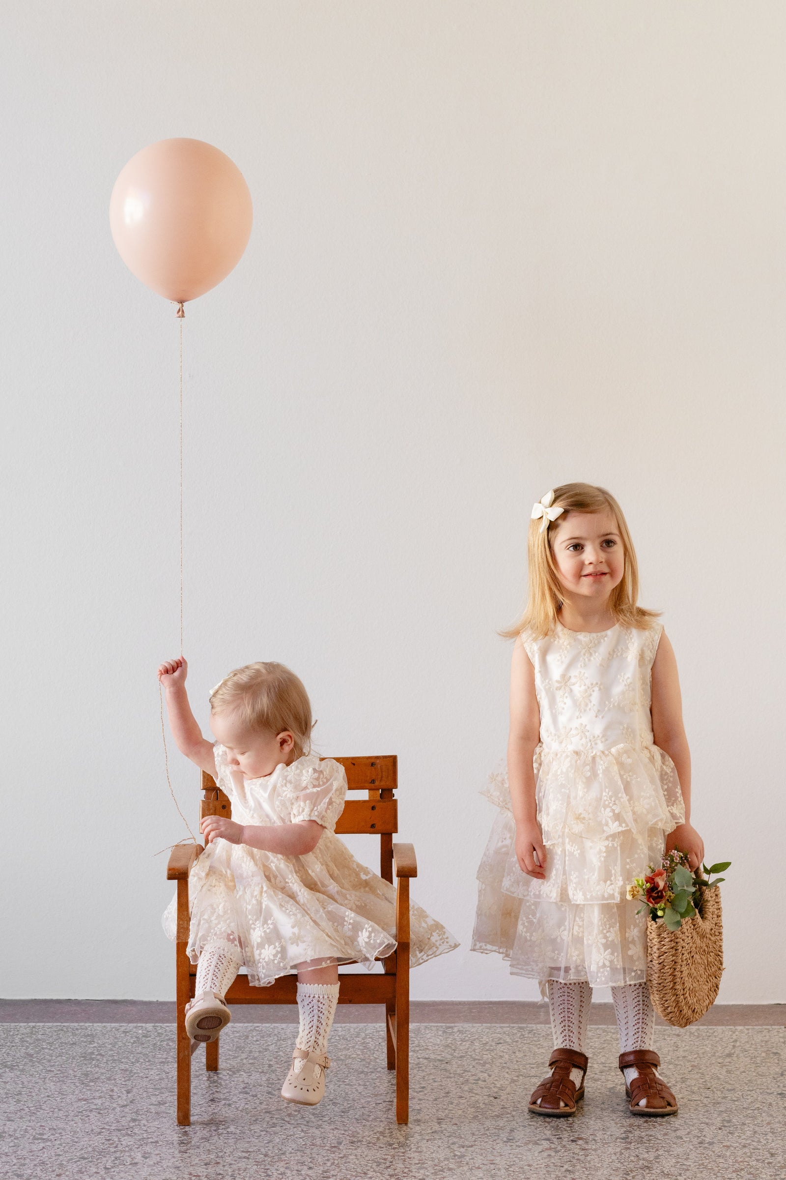 Julie Dausell - sisters